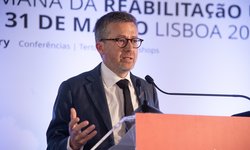 Políticas públicas “fazem-se com bens públicos. Queremos fazê-las”